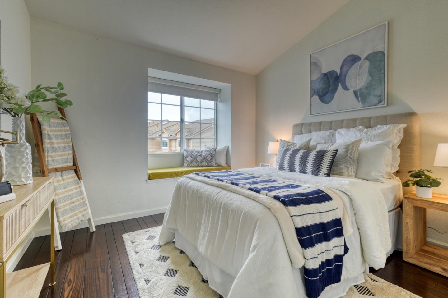 15 Amy Dr