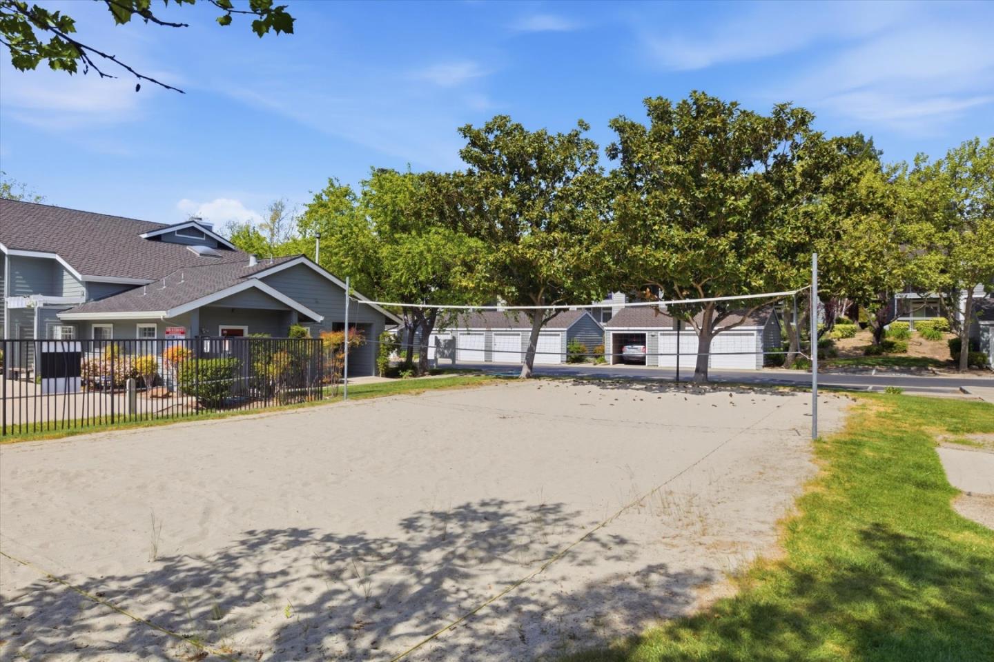 7595 Canyon Meadow Circle H