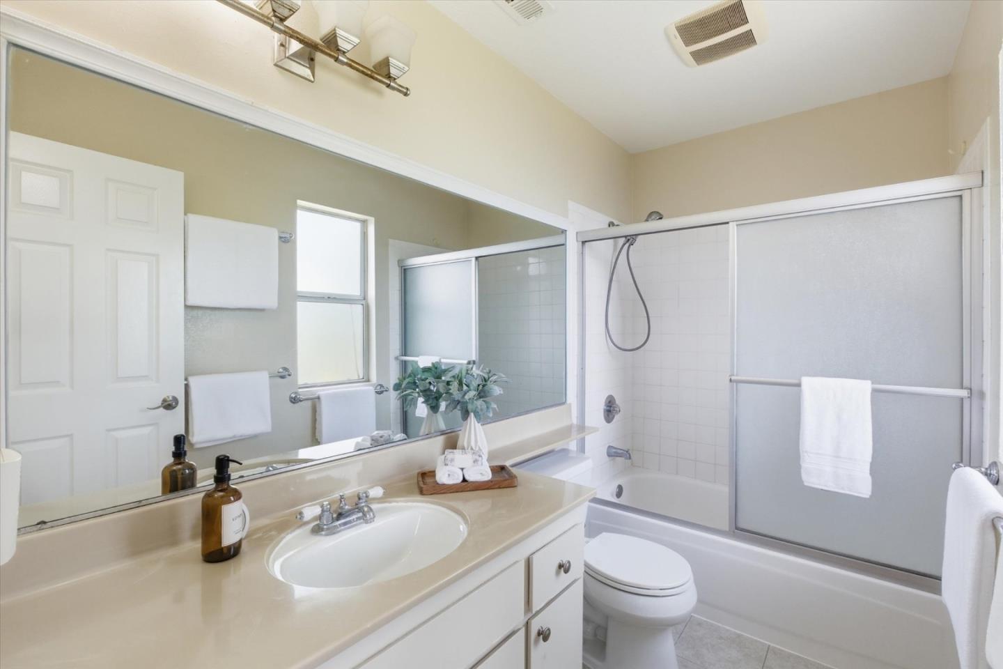 7595 Canyon Meadow Circle H