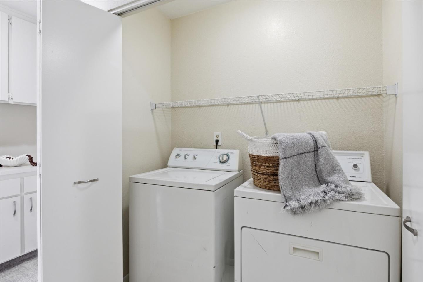 7595 Canyon Meadow Circle H