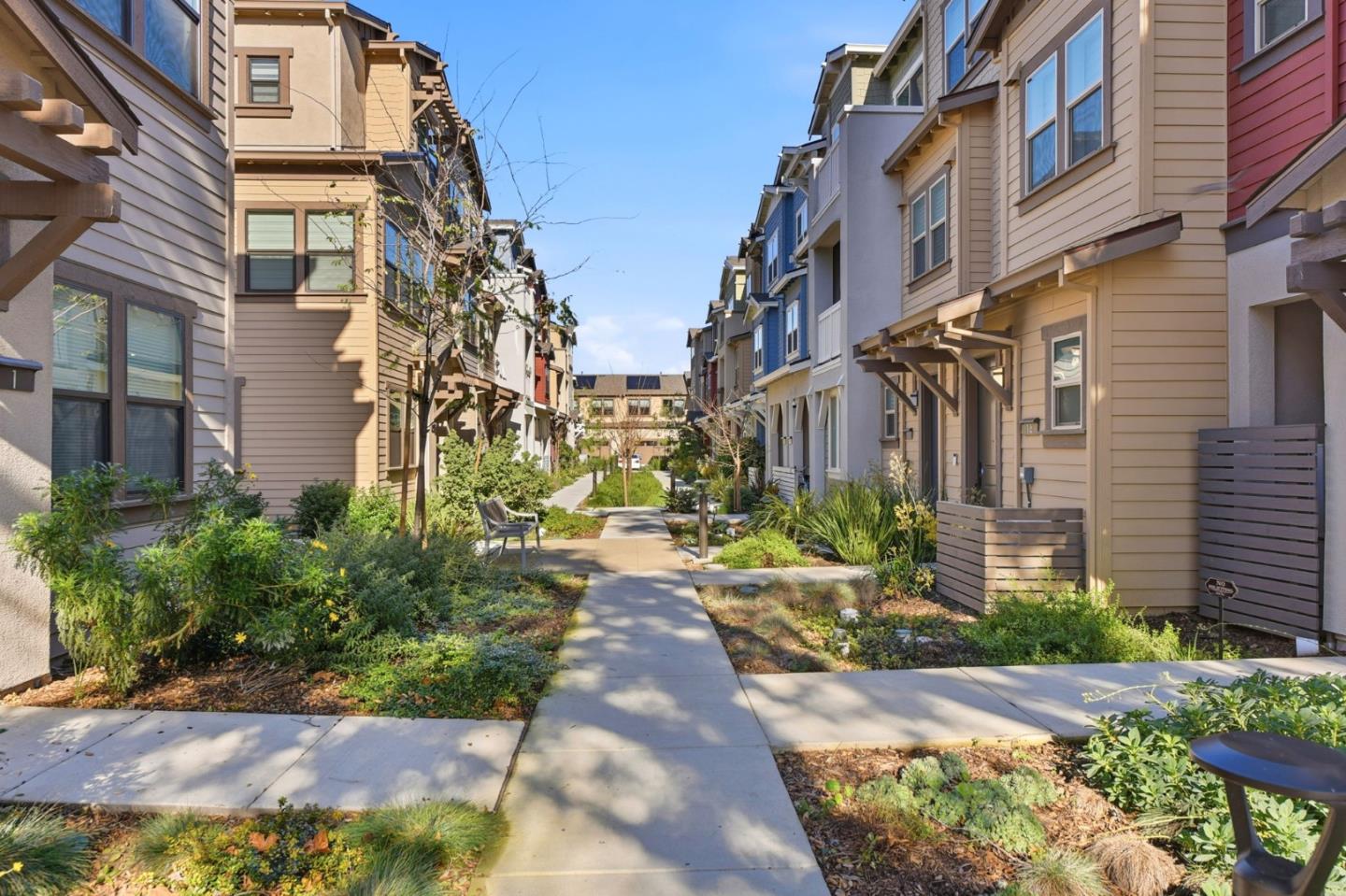 922 Noble Fir Terrace 1