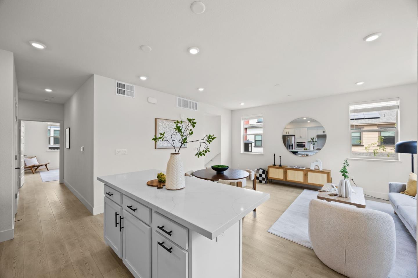 922 Noble Fir Terrace 1