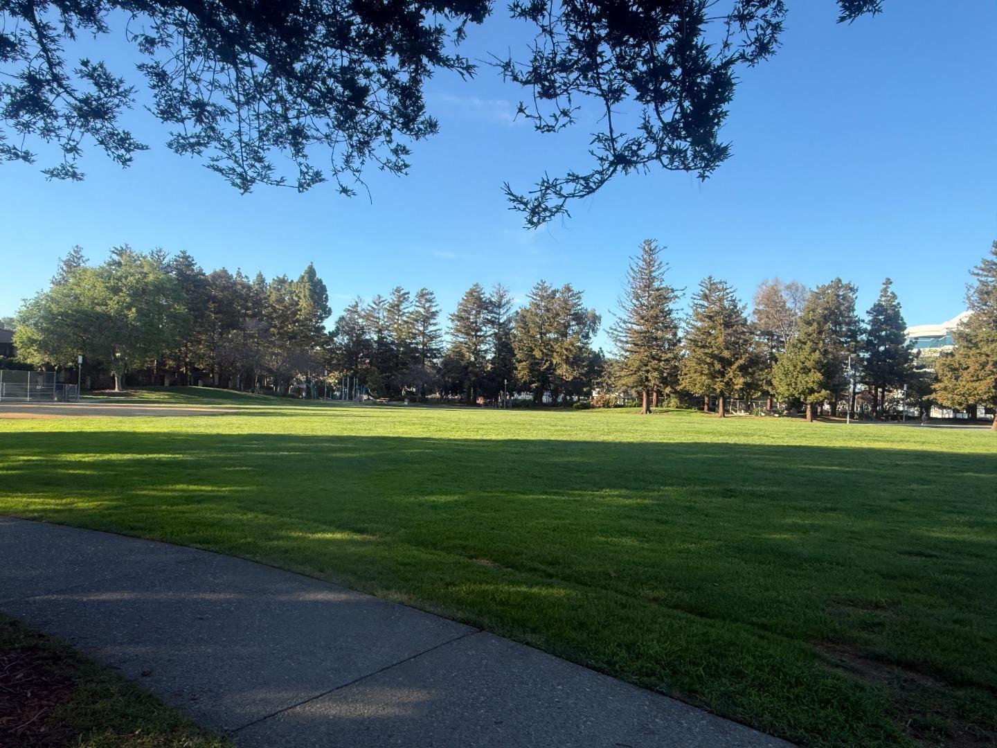 466 Costa Mesa Terrace G