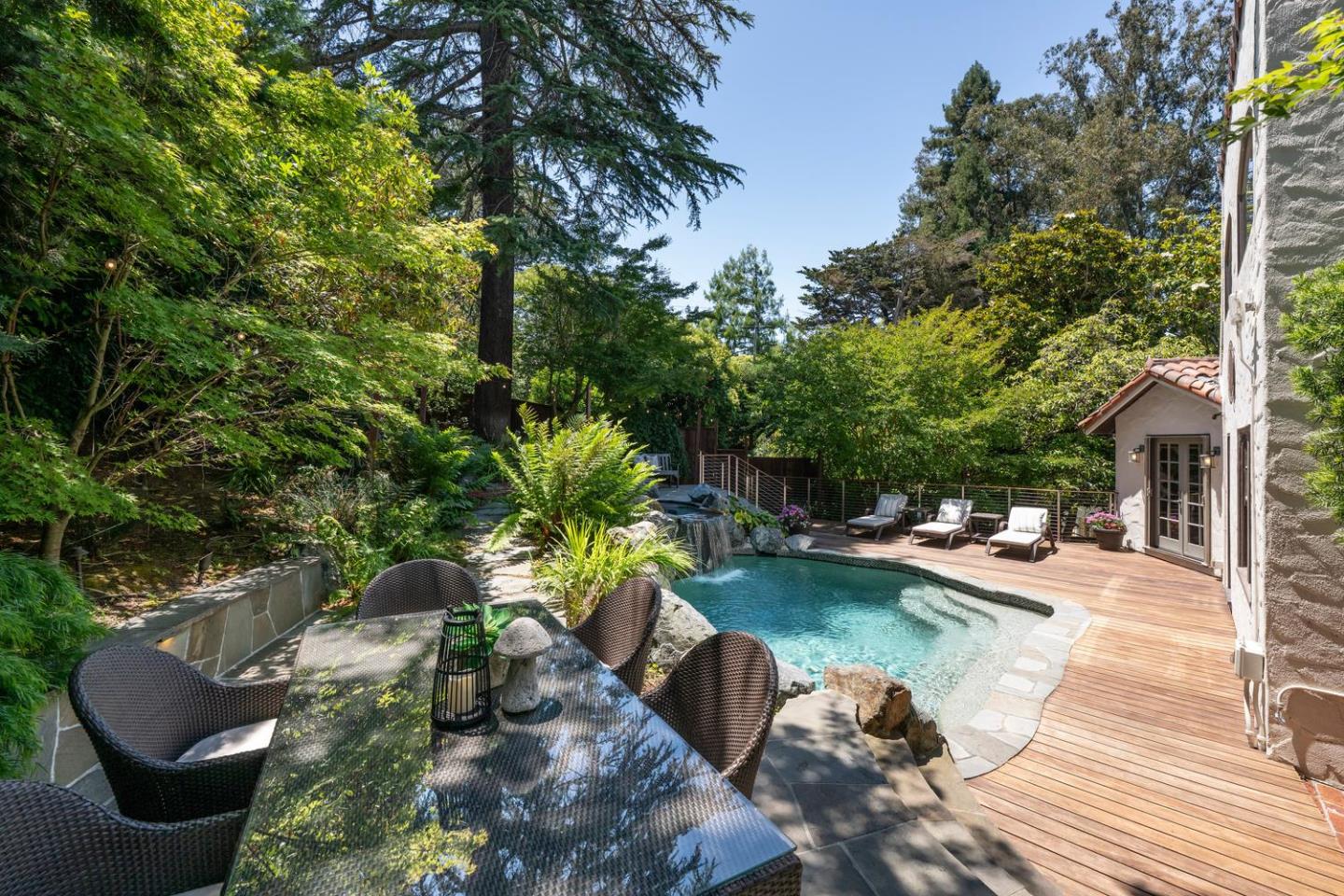 973 Baileyana Road