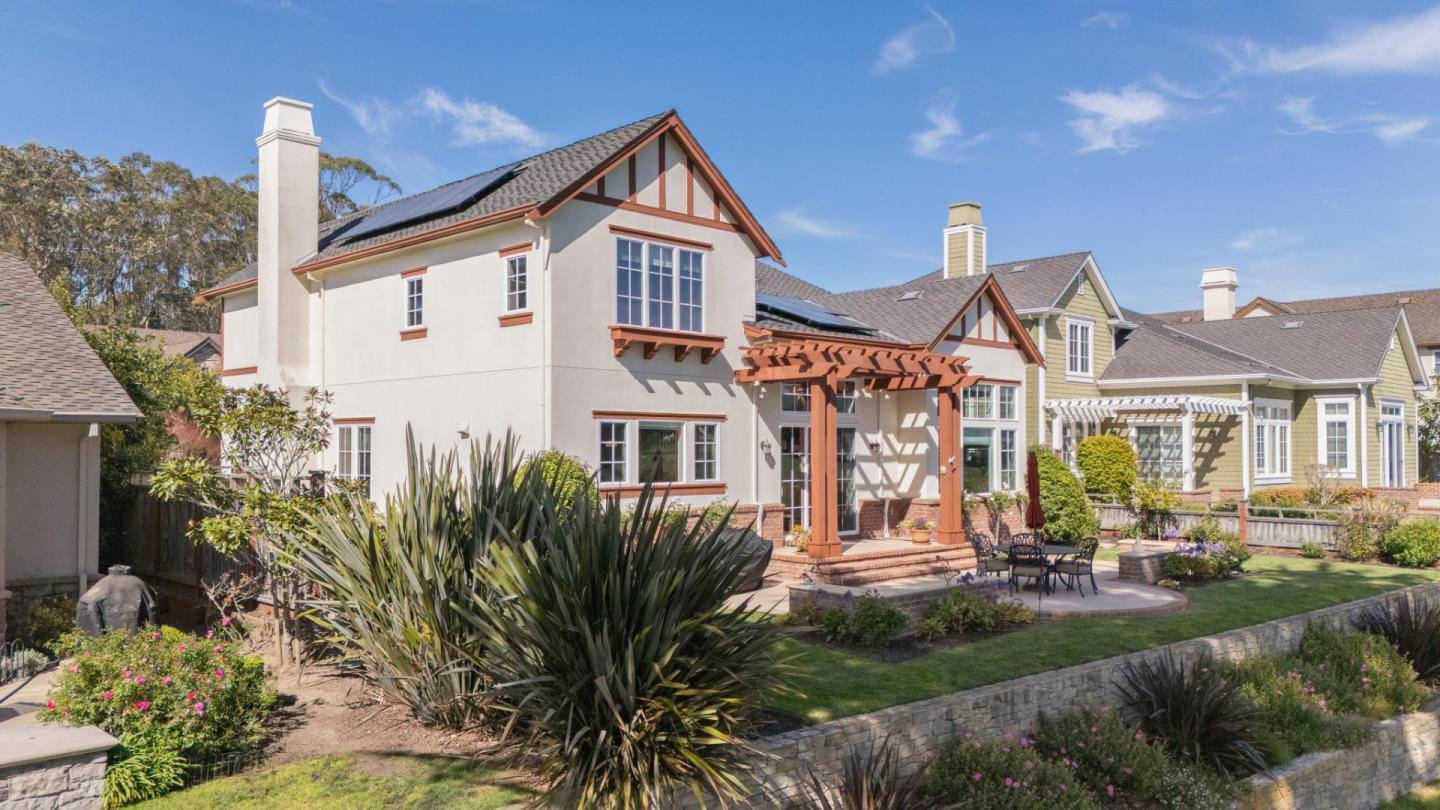 107 Carnoustie Drive