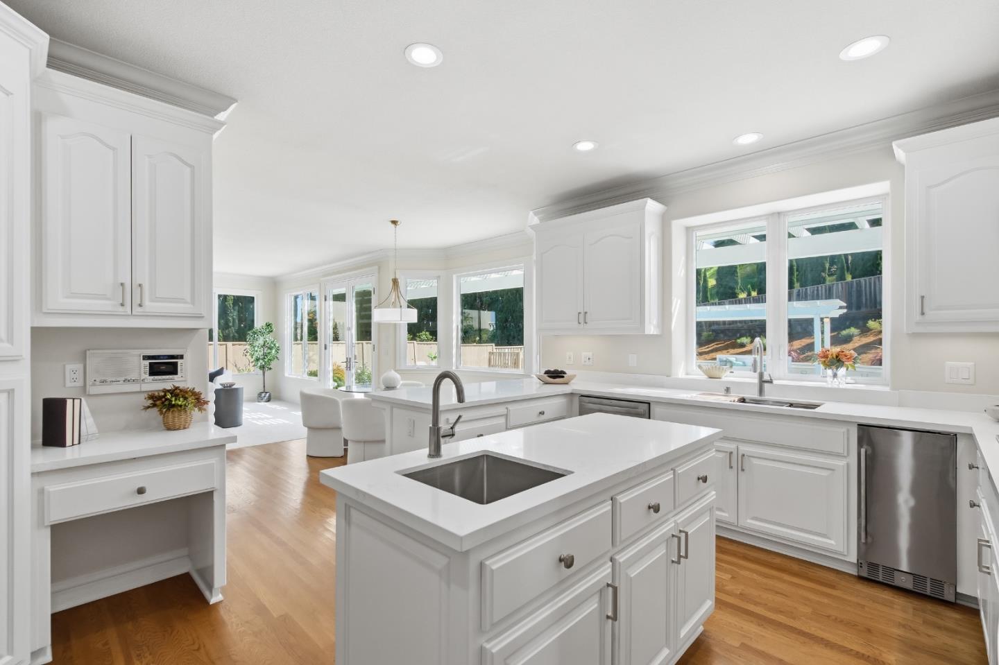 21592 Villa Maria Court