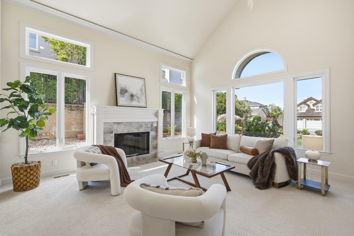 21592 Villa Maria Court