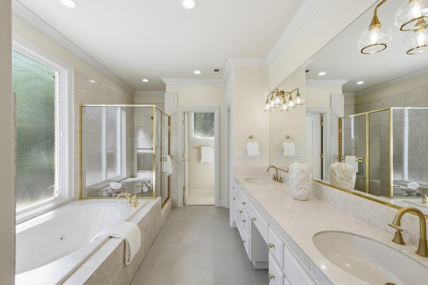 21592 Villa Maria Court