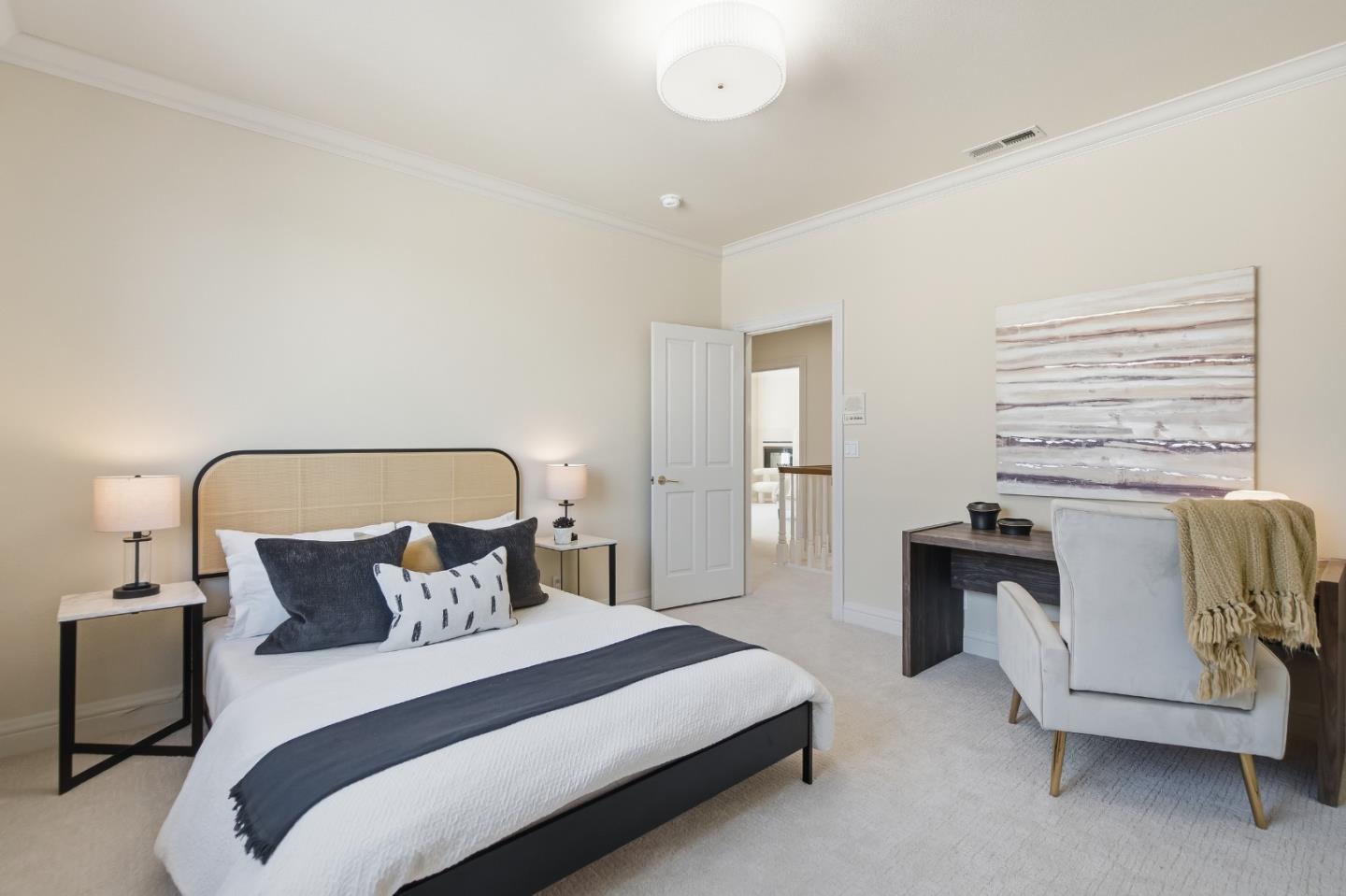 21592 Villa Maria Court