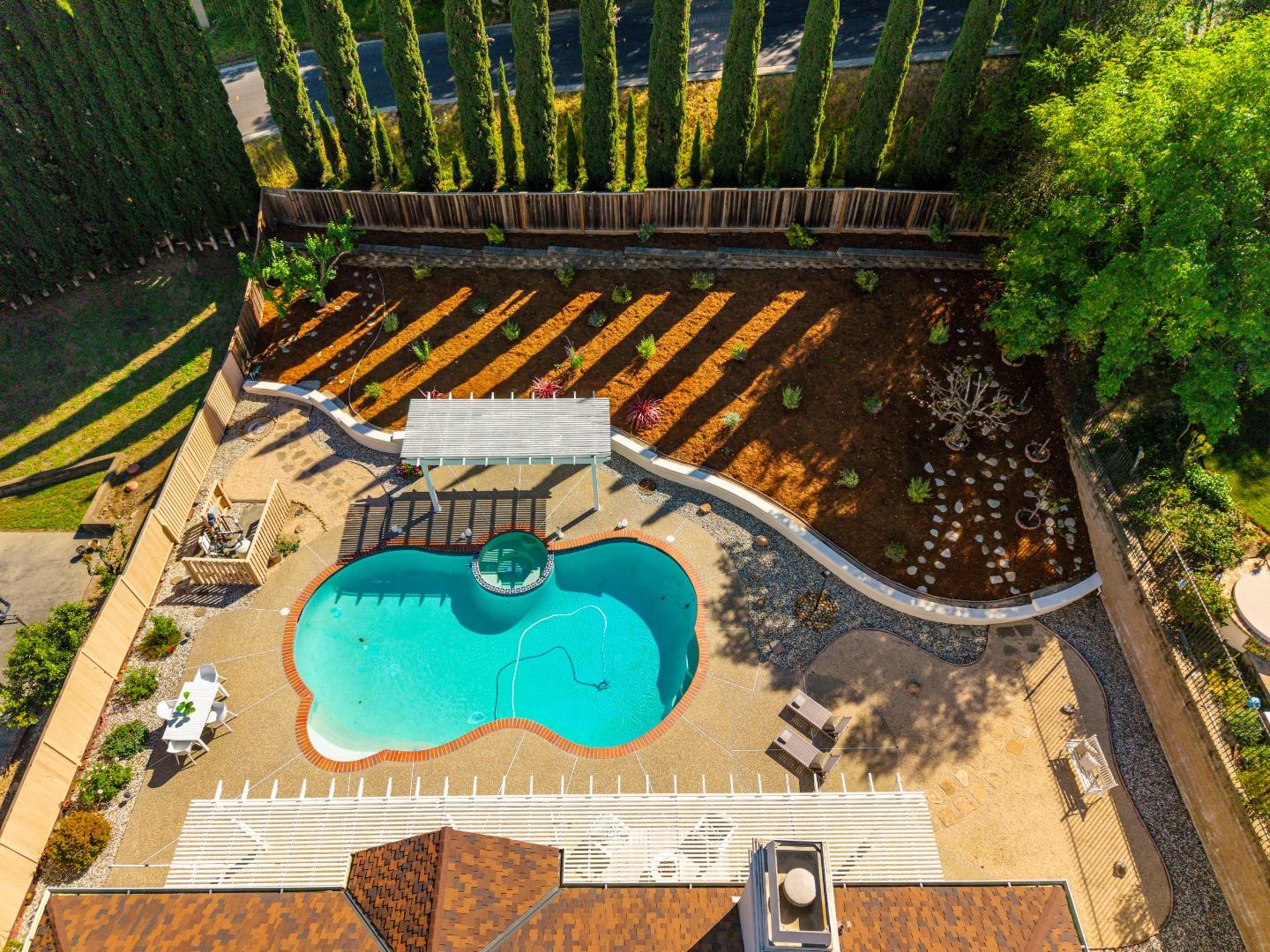 21592 Villa Maria Court