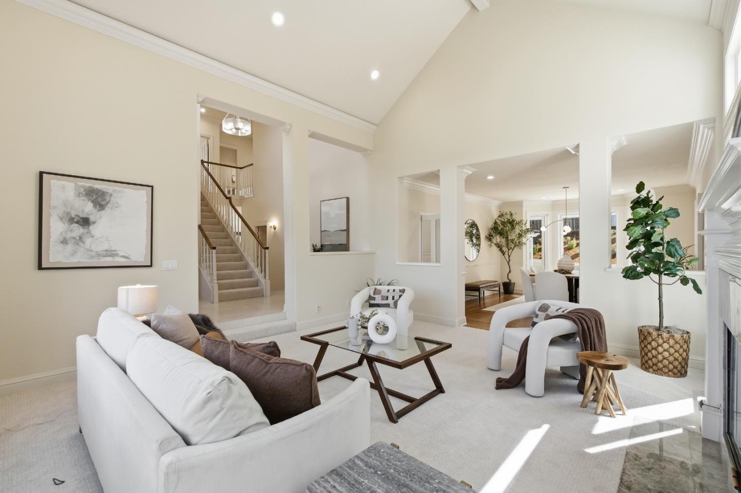 21592 Villa Maria Court