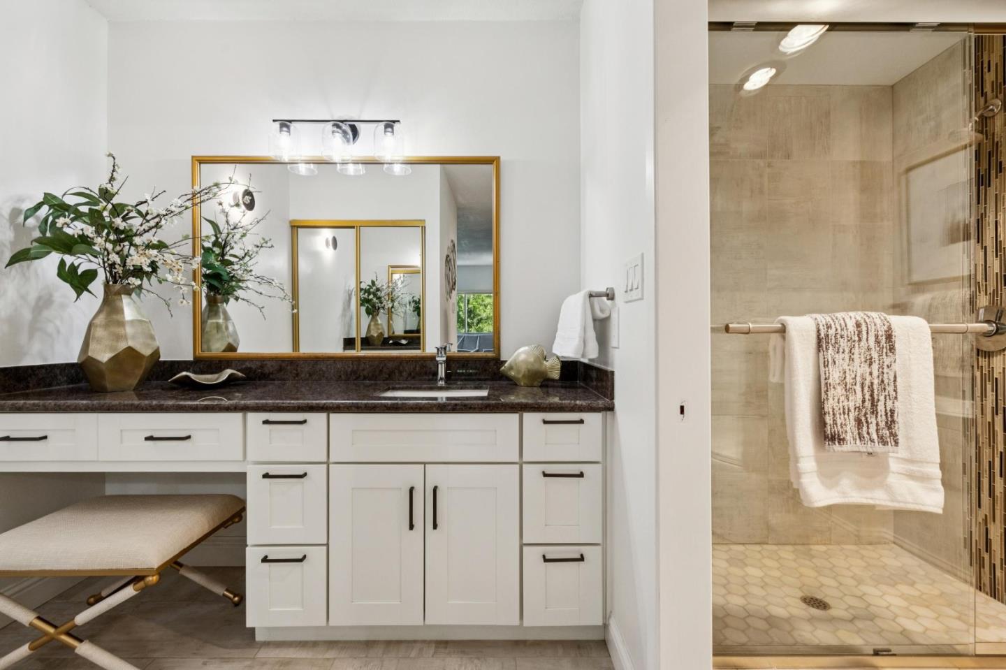 225 Virginia Avenue 3D