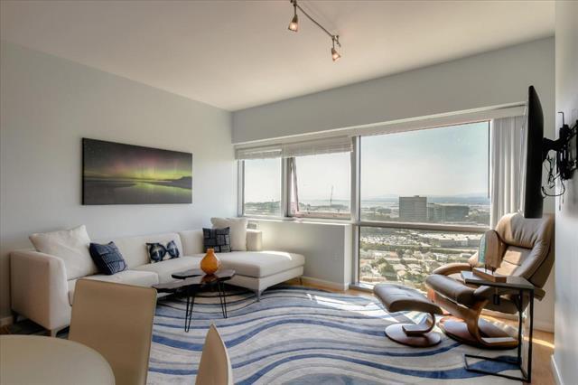 1 Mandalay Place 805