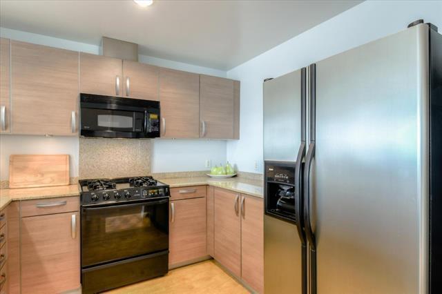 1 Mandalay Place 805