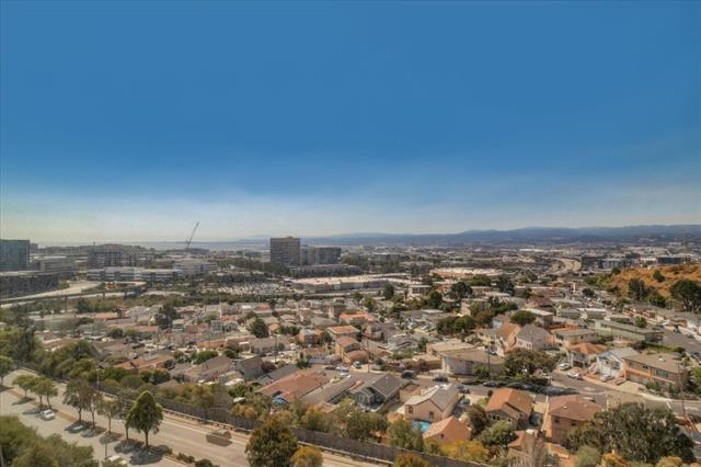 1 Mandalay Place 805