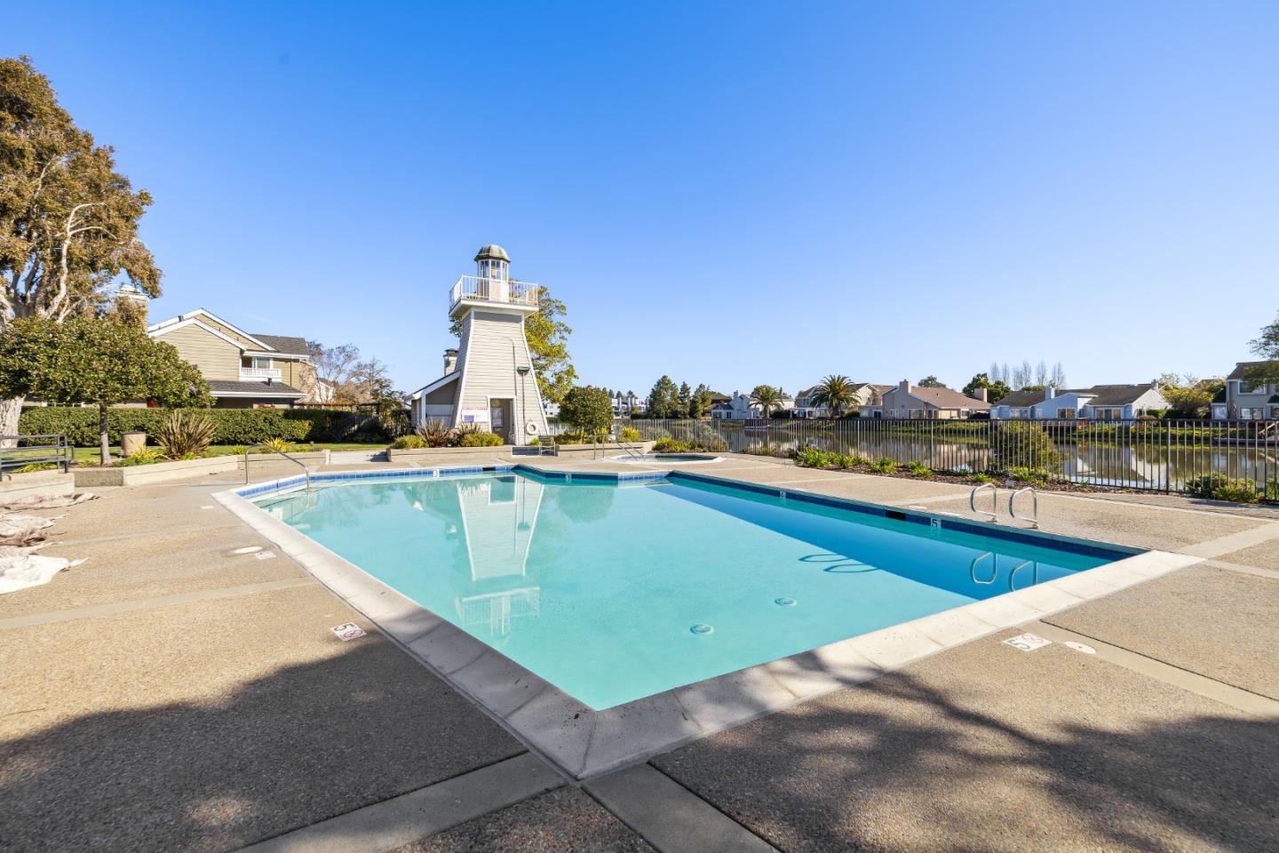 869 Newport Circle