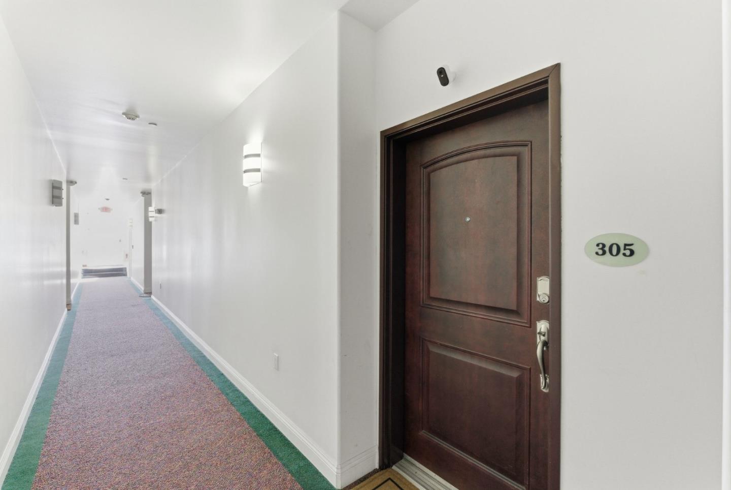151 El Camino Real 305