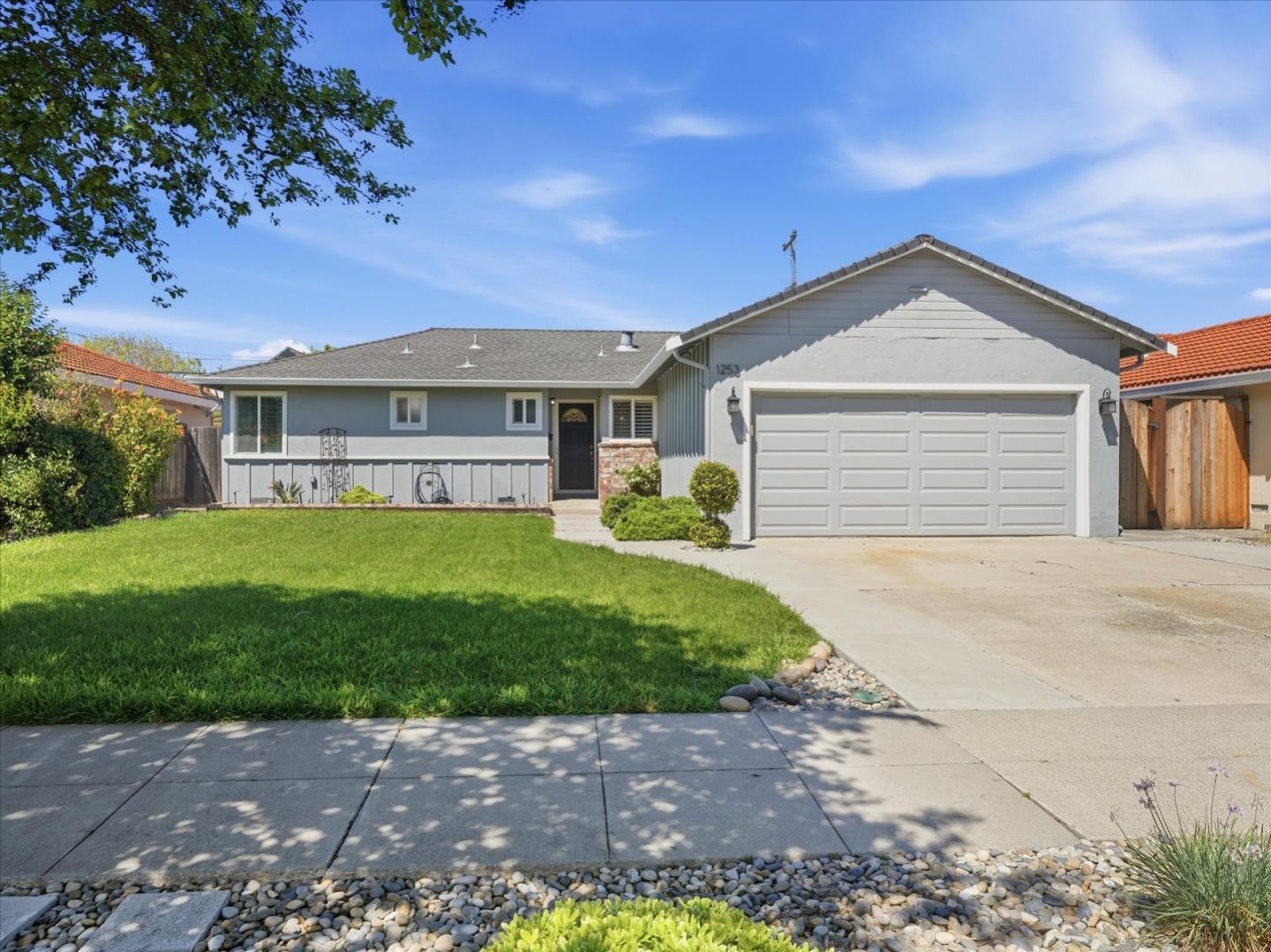 1253 Willo Mar Drive