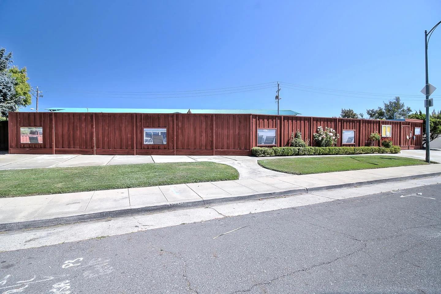 1028 Bermuda Drive