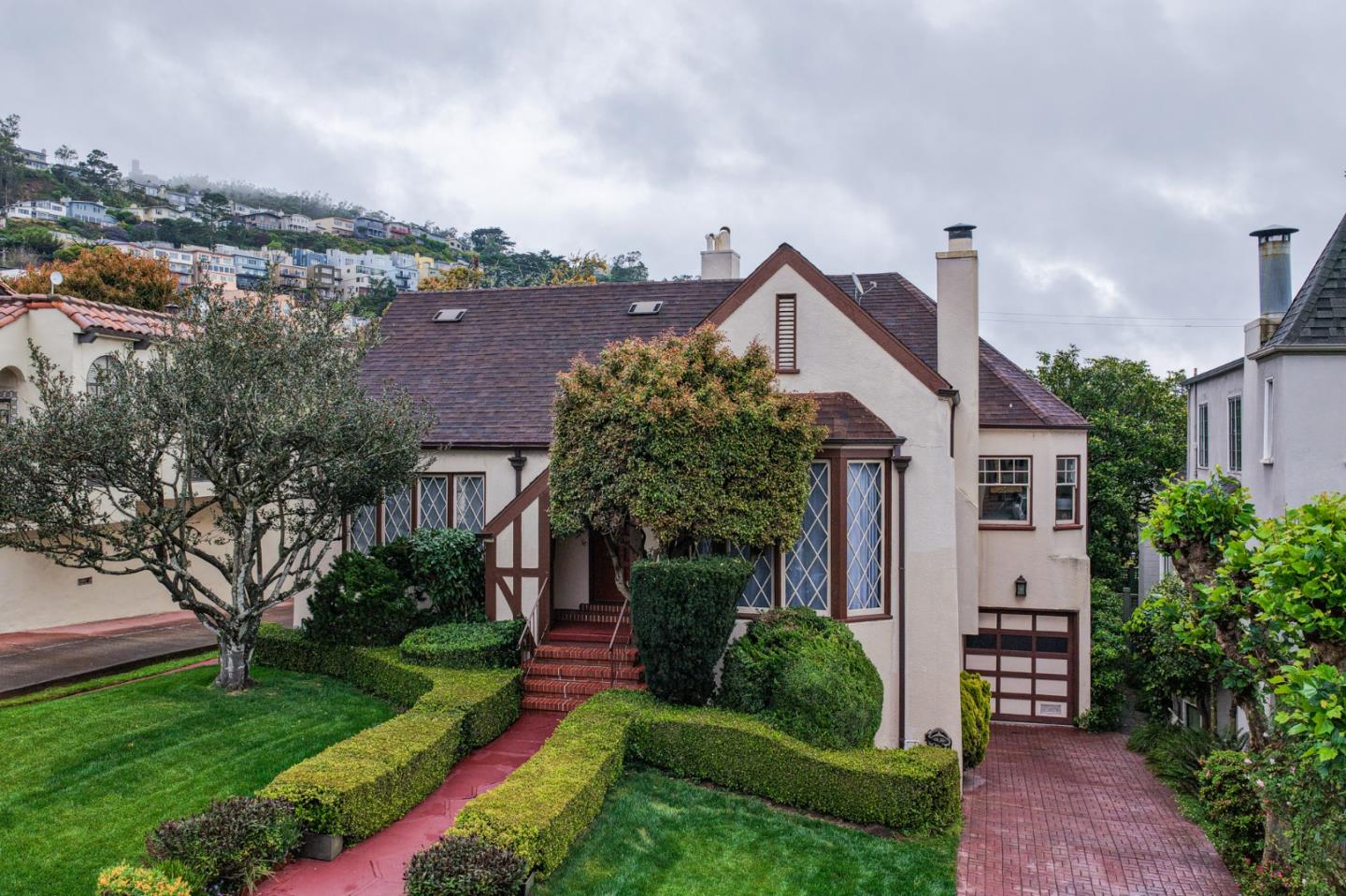 335 Yerba Buena Avenue