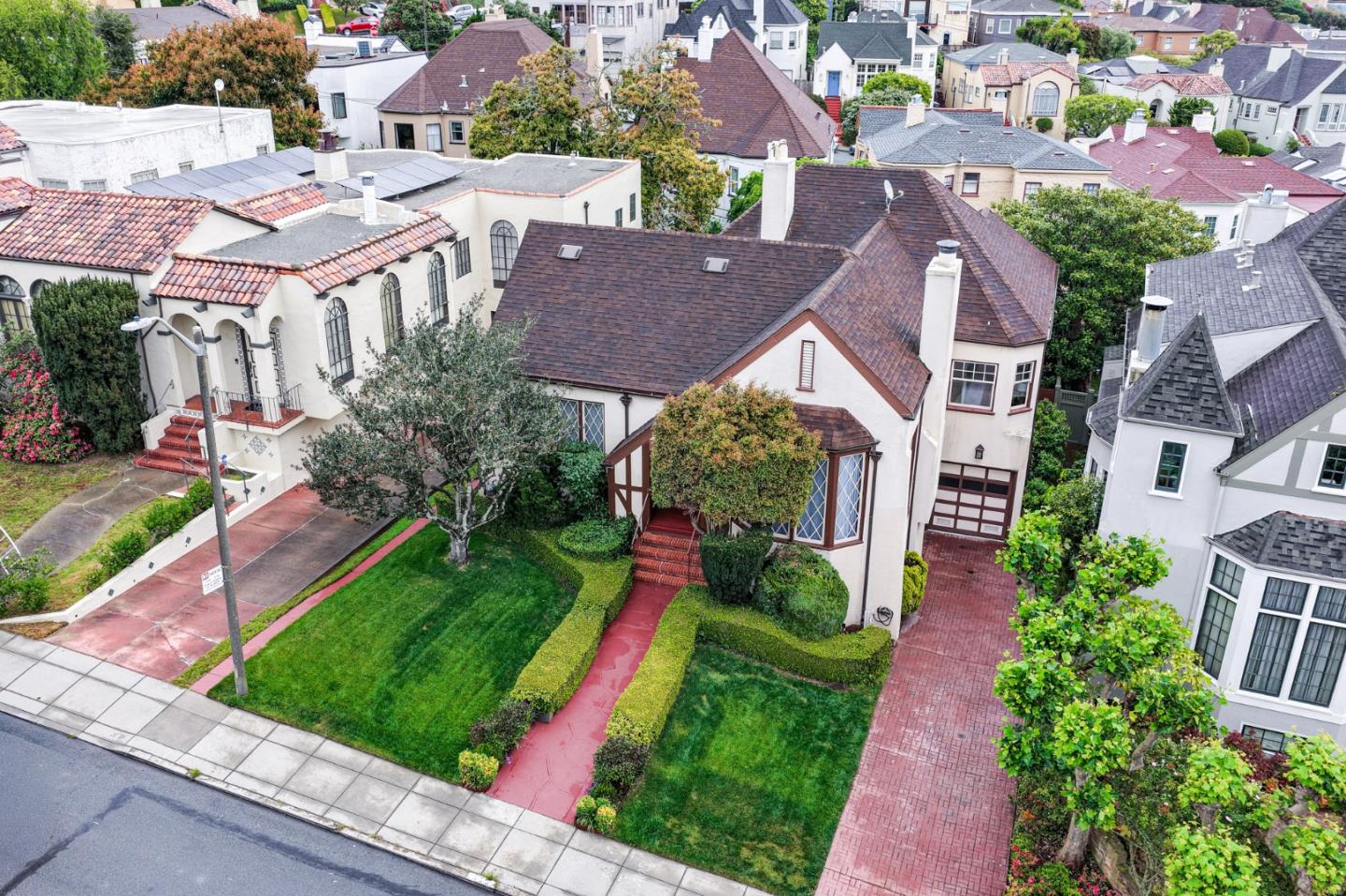 335 Yerba Buena Avenue