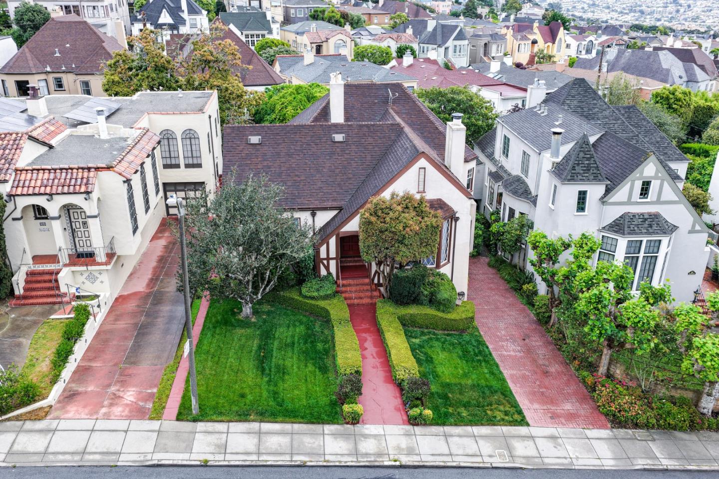 335 Yerba Buena Avenue