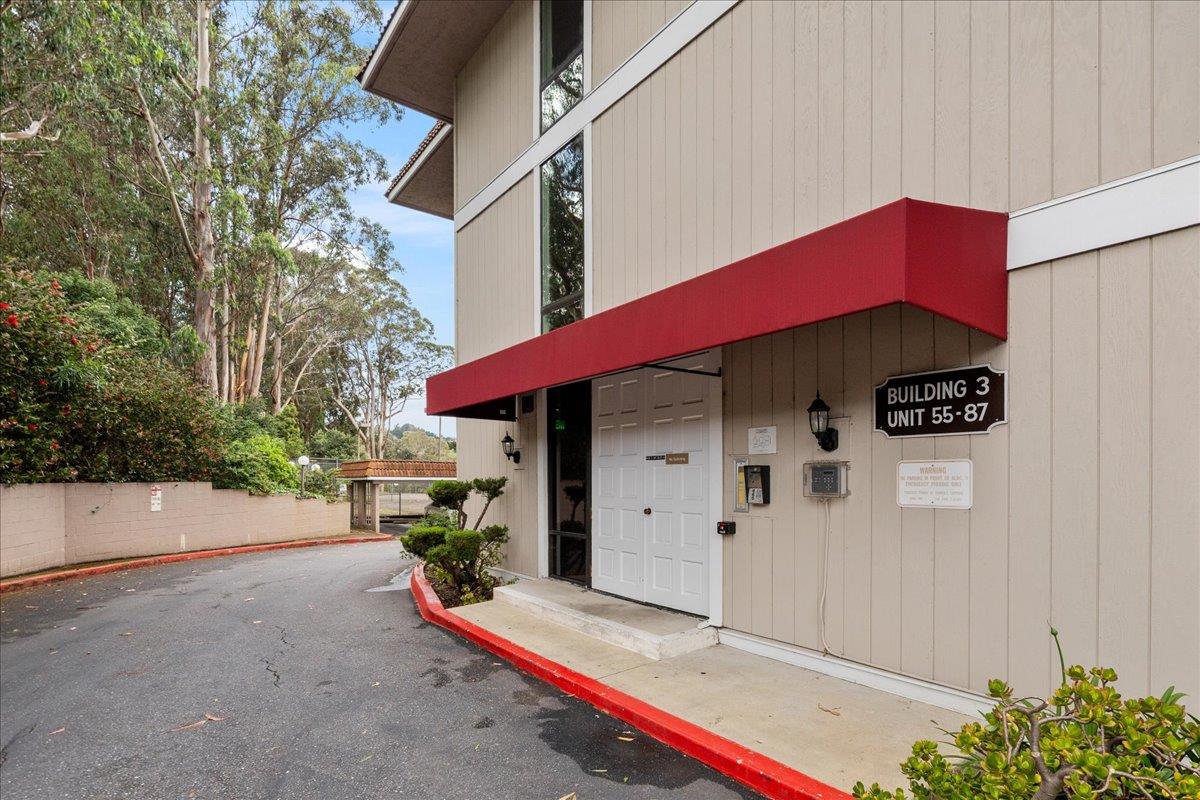 1031 Cherry Avenue 75