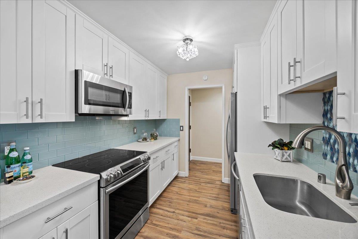 1031 Cherry Avenue 75