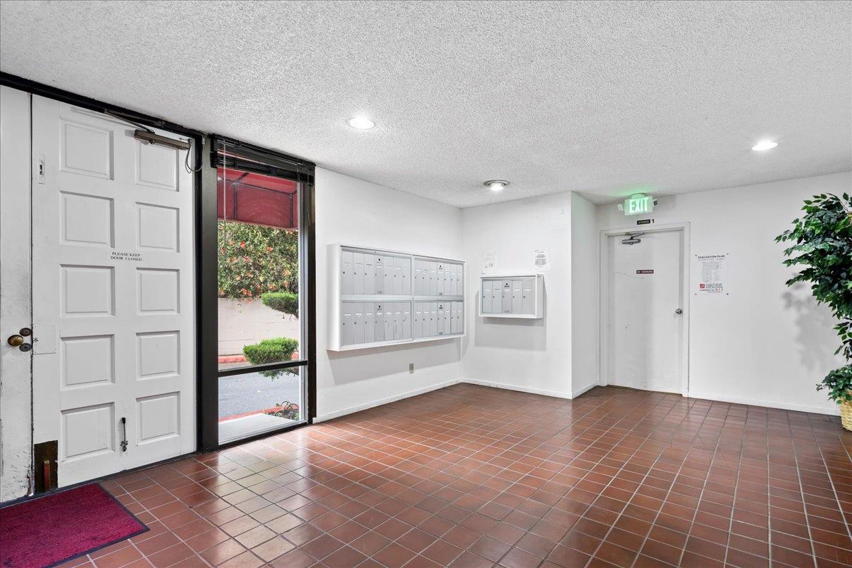 1031 Cherry Avenue 75