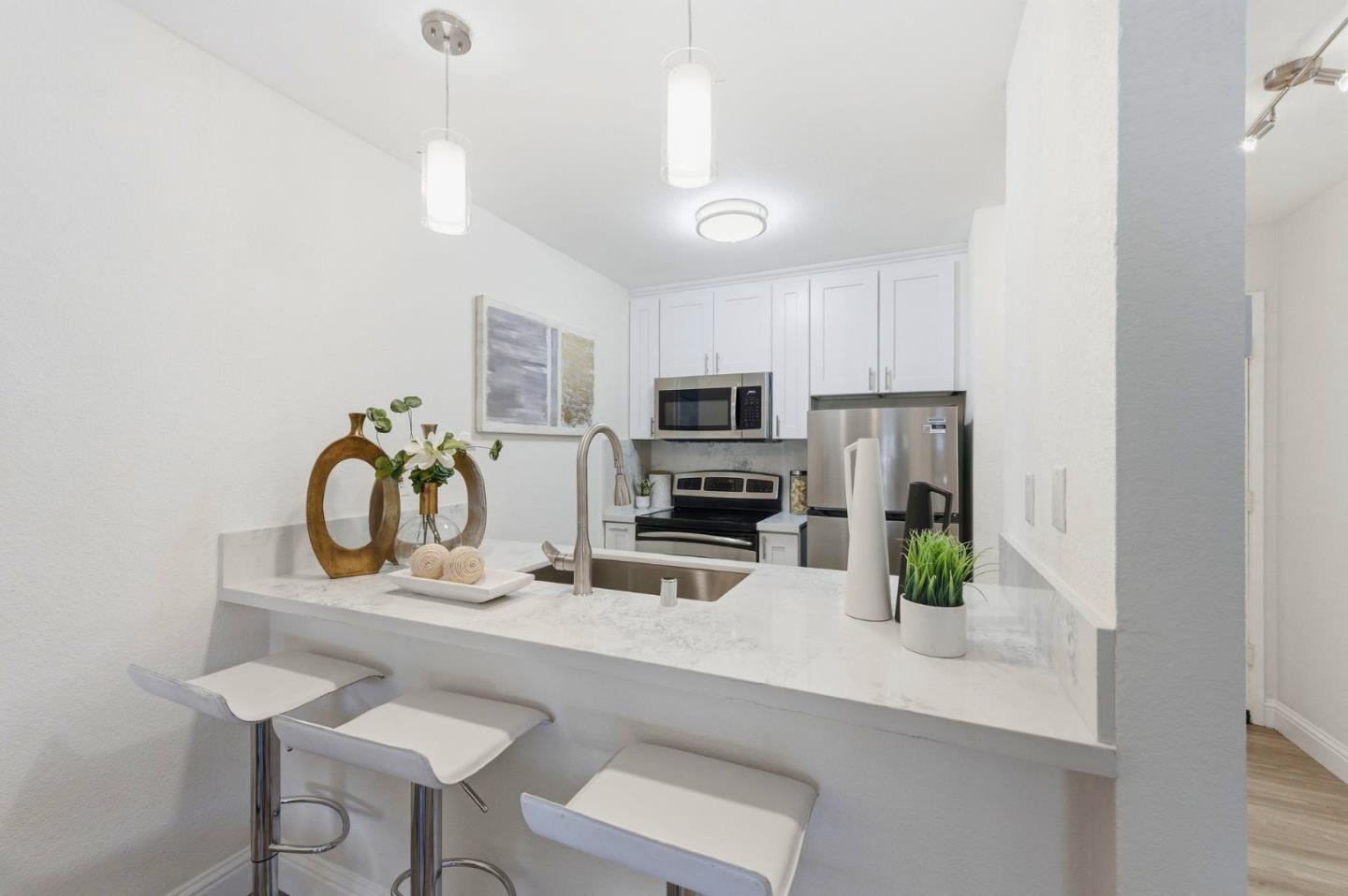 707 Fathom Drive 108
