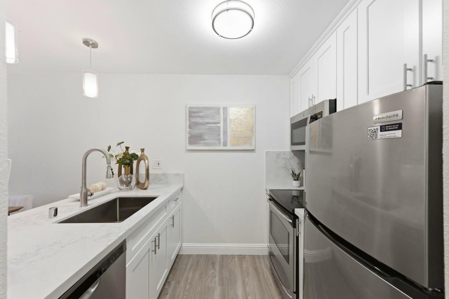 707 Fathom Drive 108
