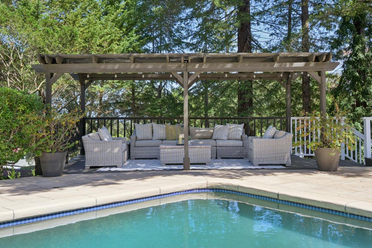 520 Darrell Road