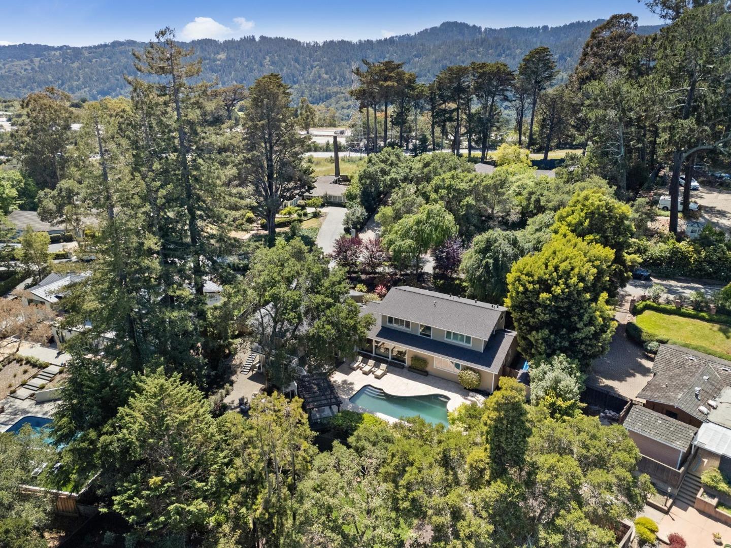 520 Darrell Road