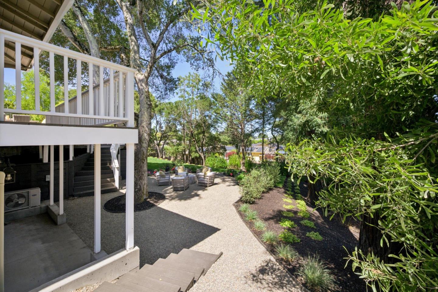520 Darrell Road