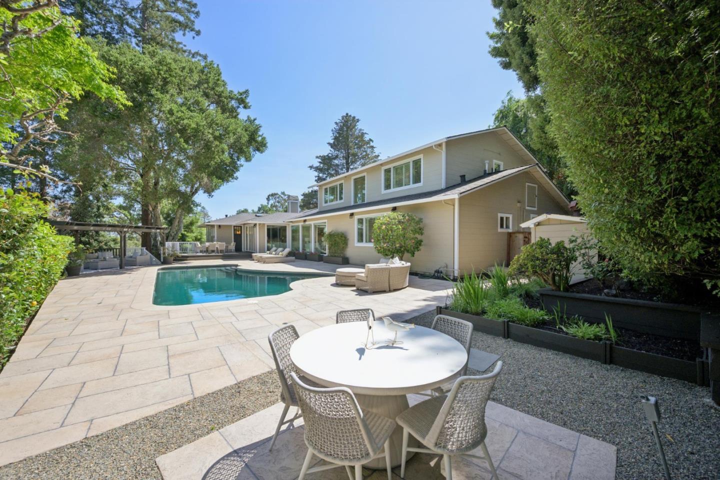520 Darrell Road