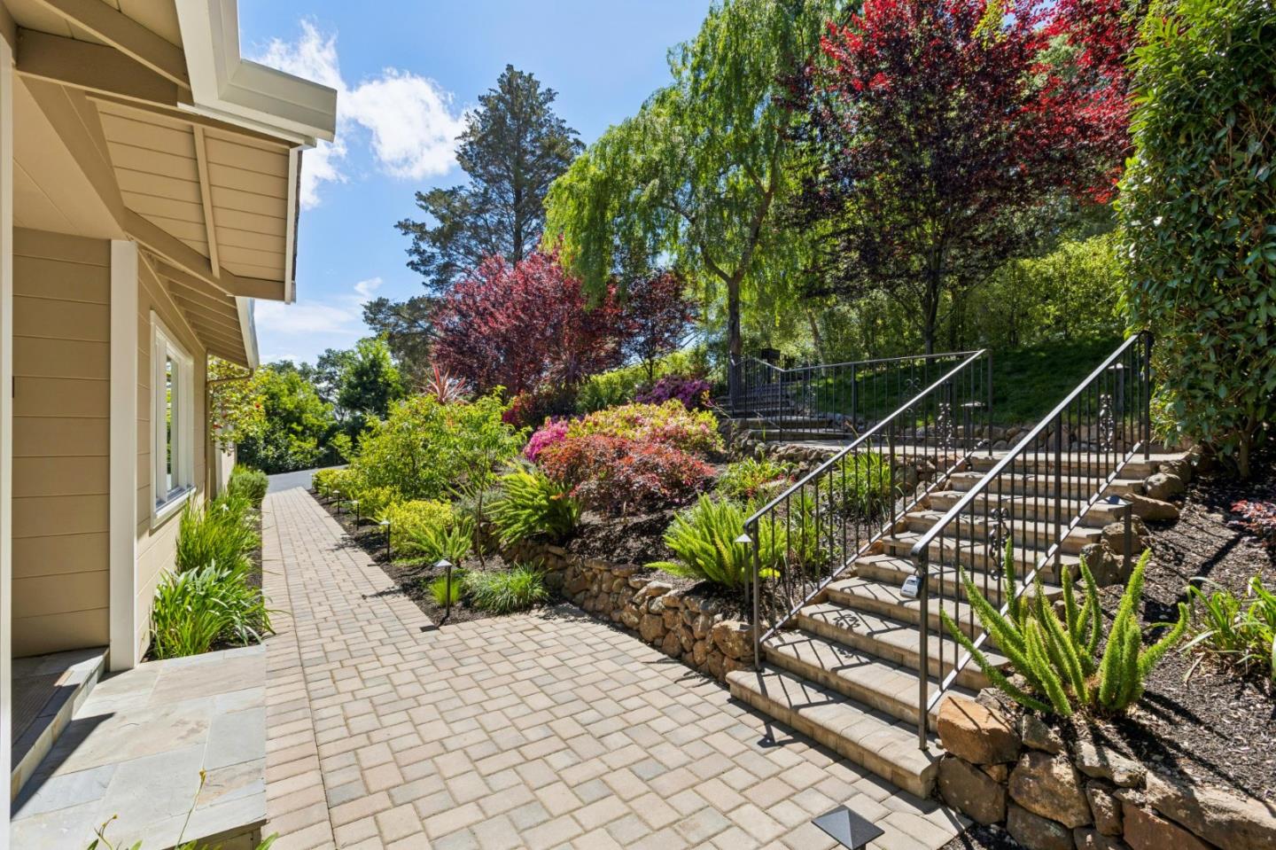 520 Darrell Road