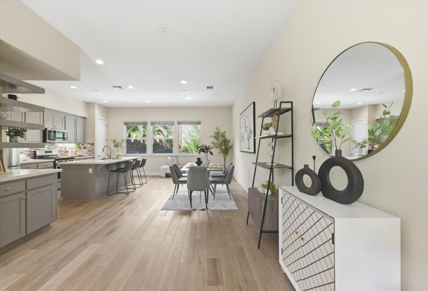 302 Cherokee Loop
