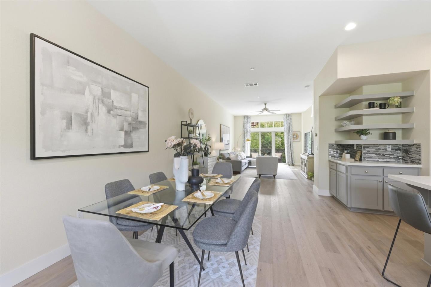302 Cherokee Loop