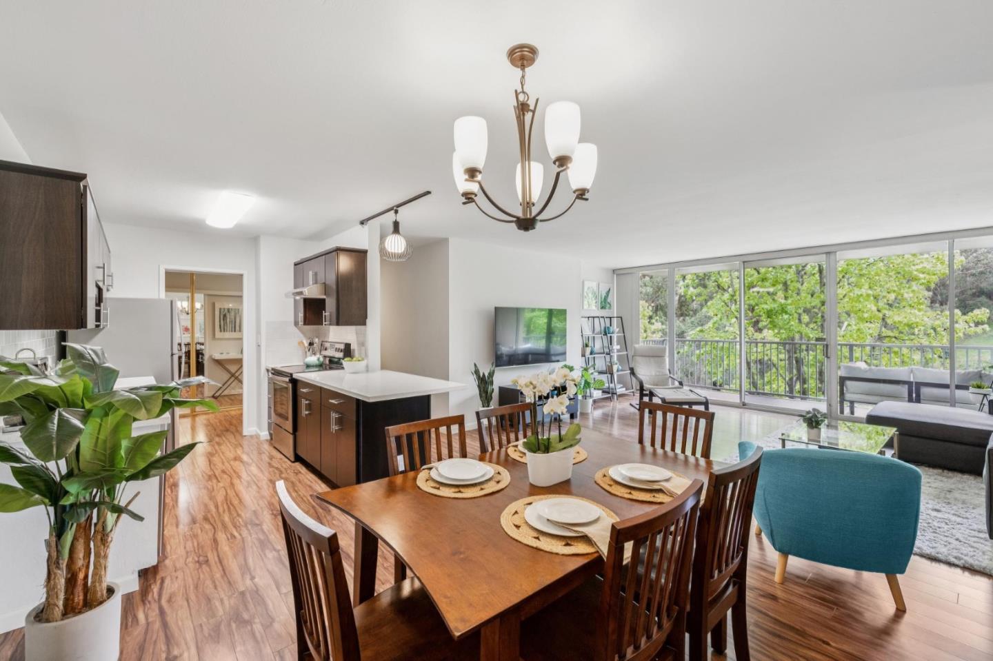 400 Davey Glen Road 4623