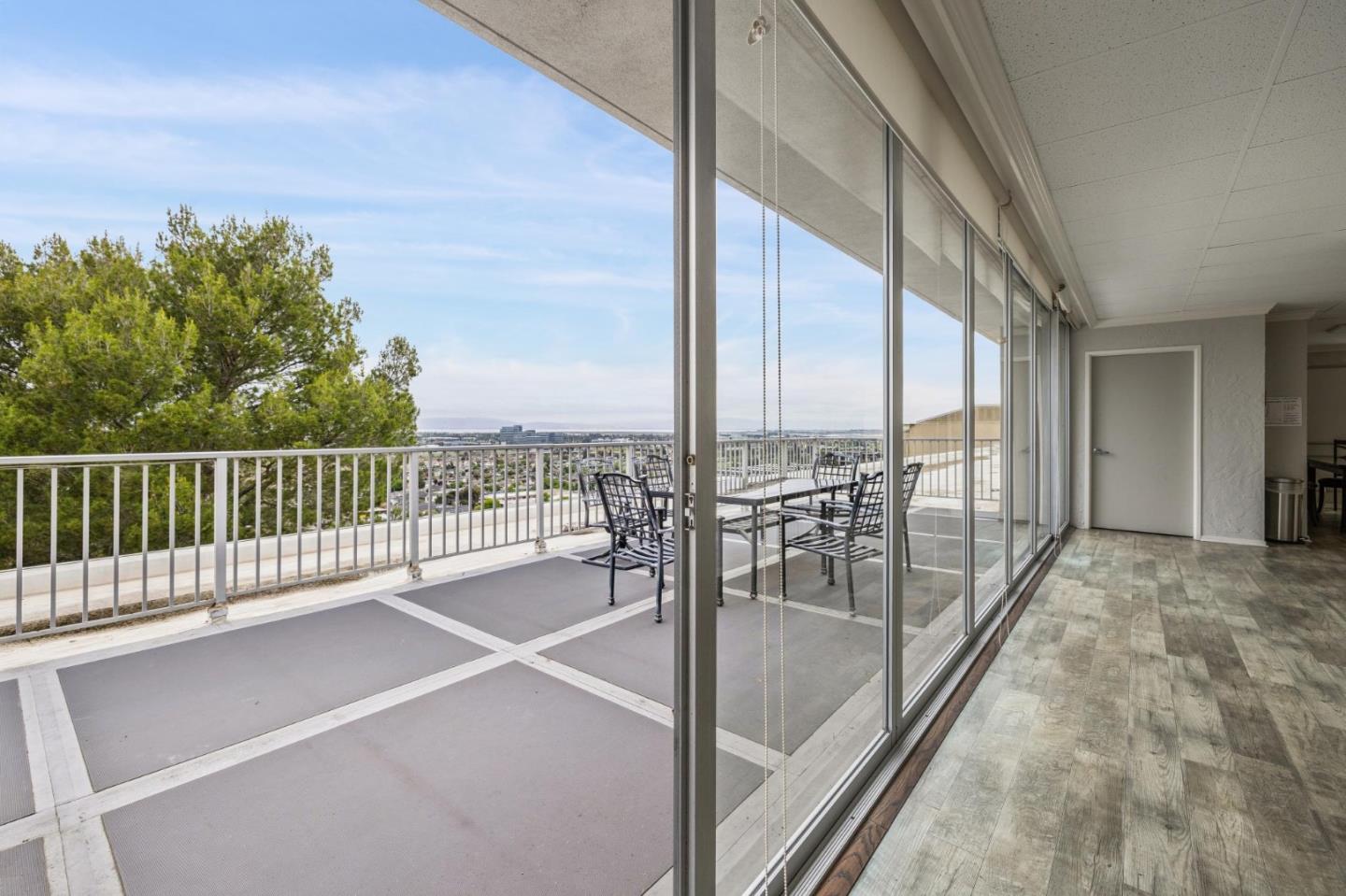 400 Davey Glen Road 4623