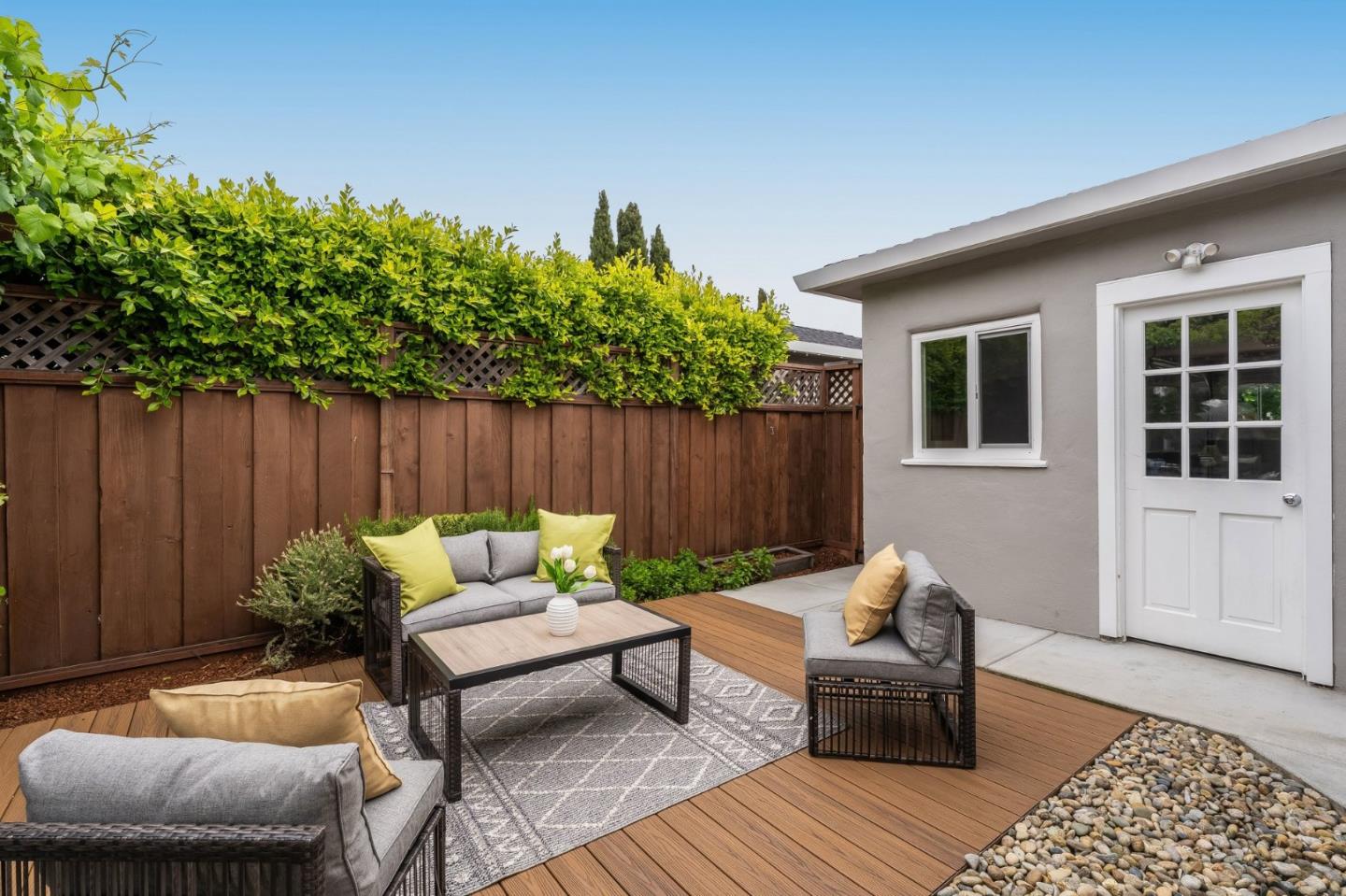 409 Poinsettia Avenue