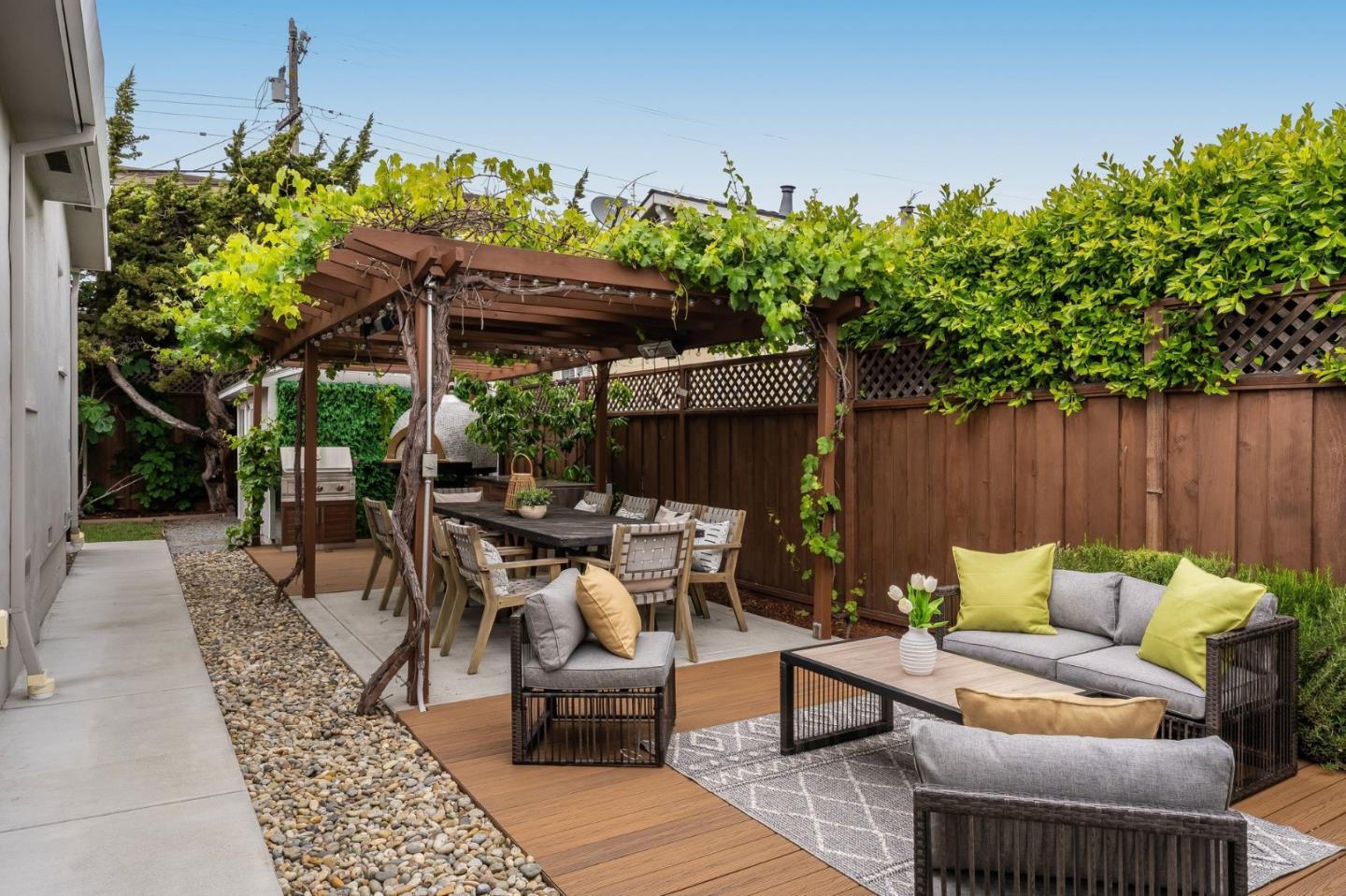 409 Poinsettia Avenue