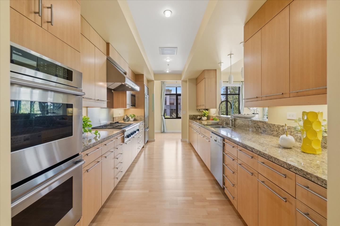 1000 Park Place H
