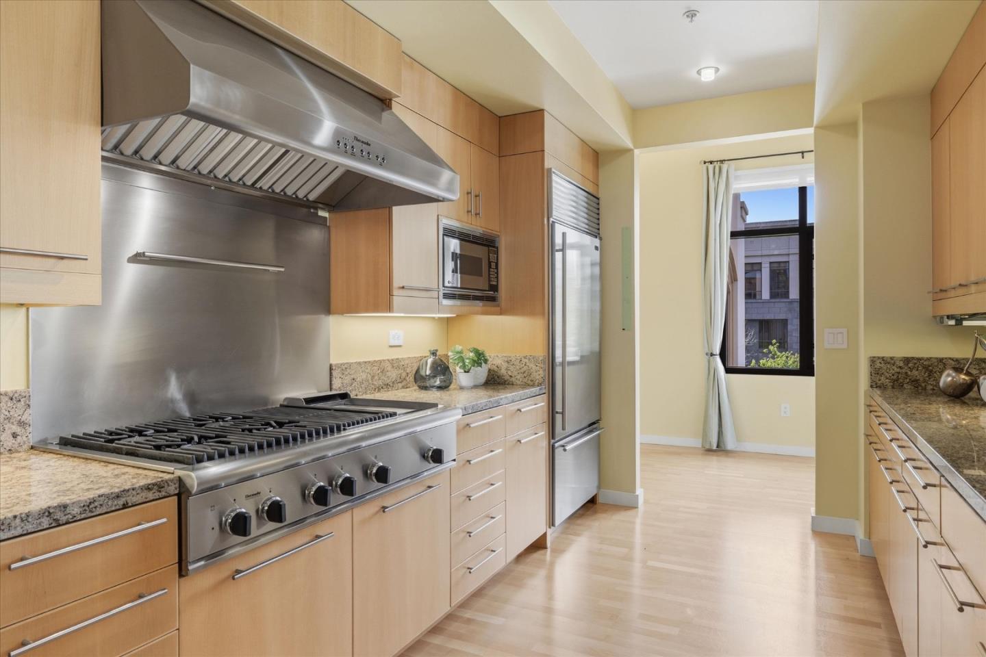 1000 Park Place H