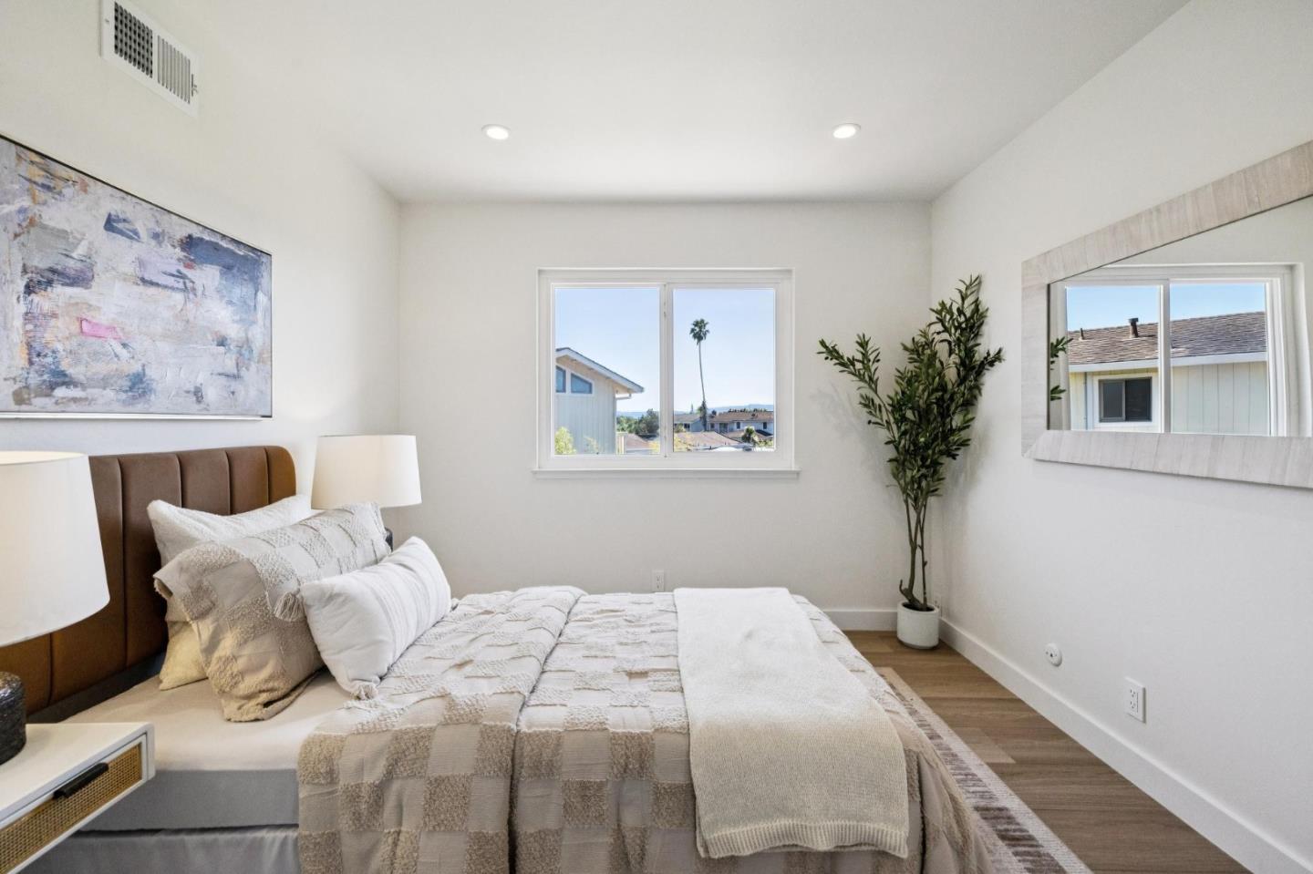 284 Avocet Court