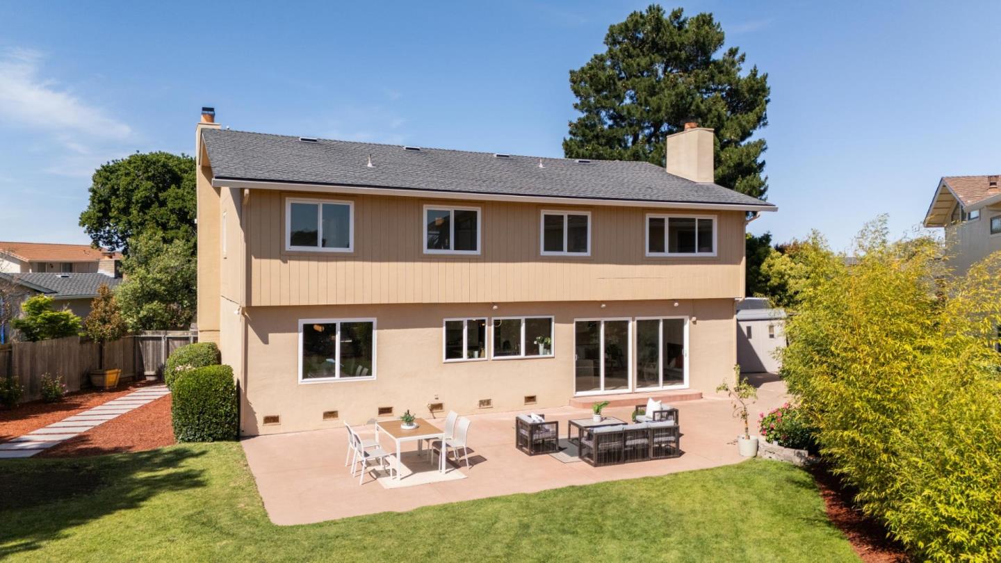 284 Avocet Court