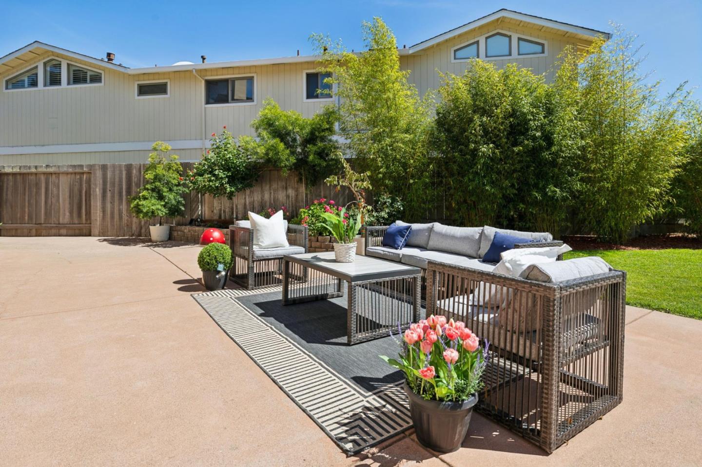 284 Avocet Court