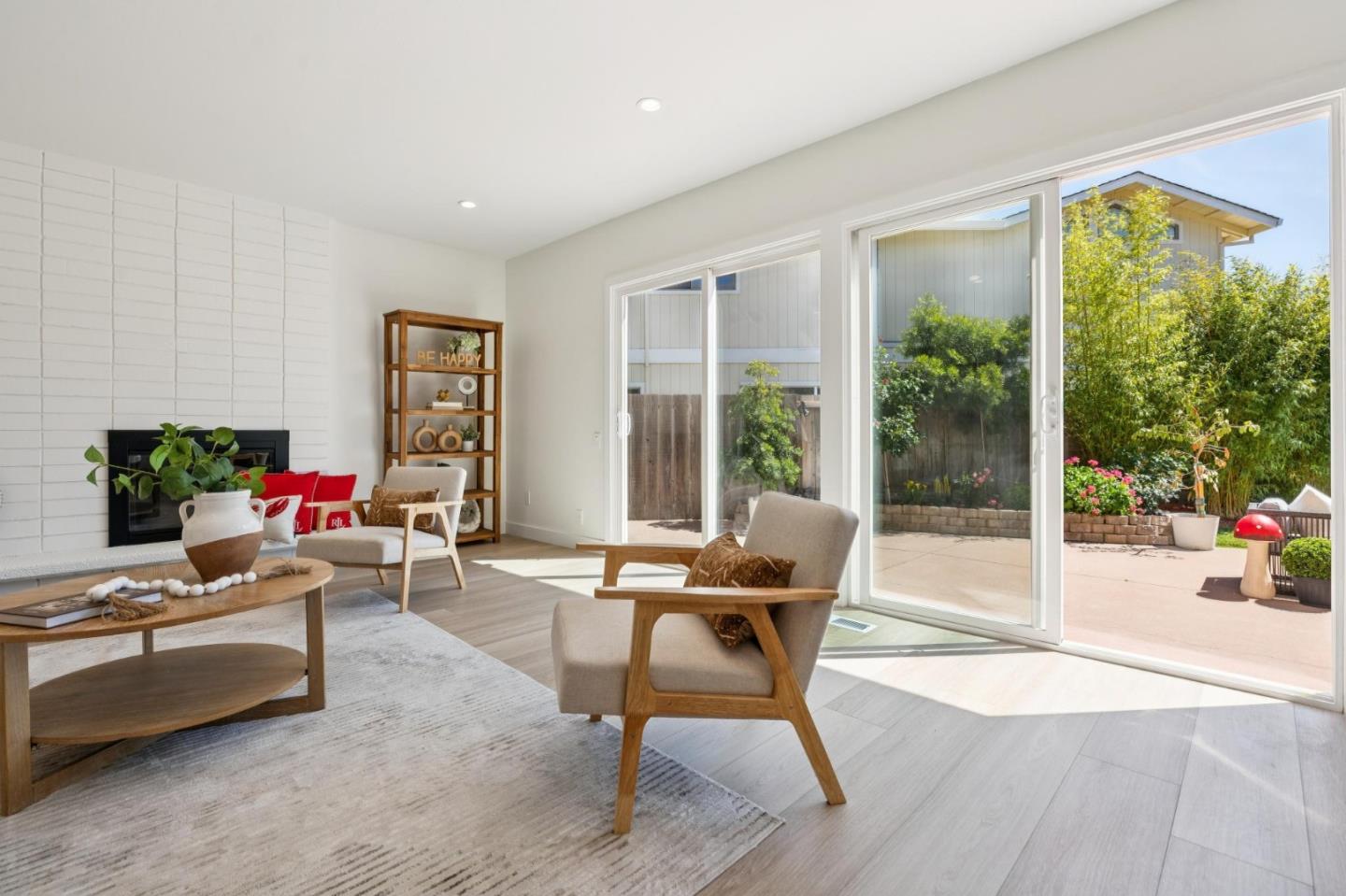284 Avocet Court