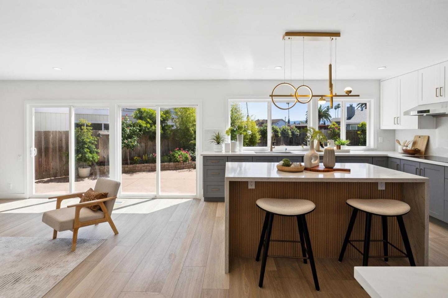 284 Avocet Court