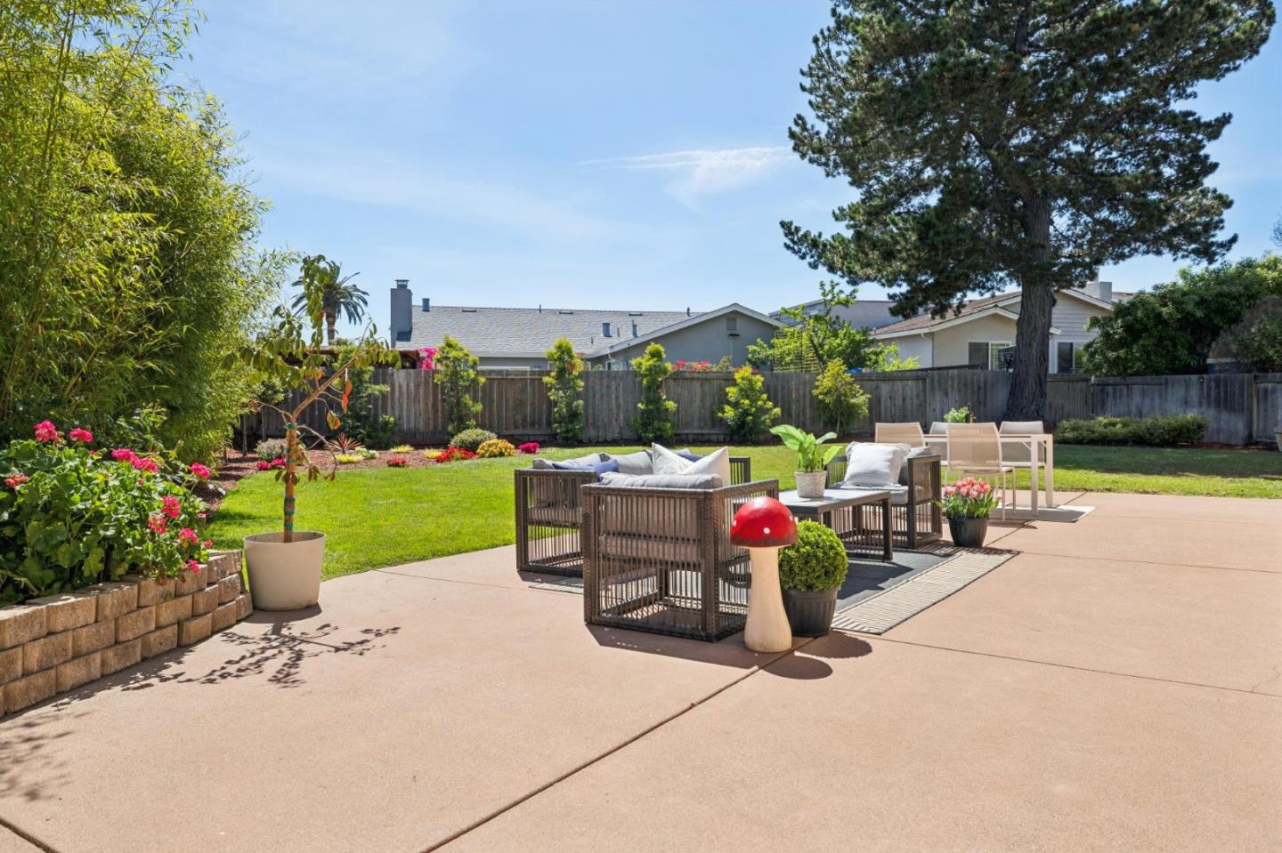 284 Avocet Court